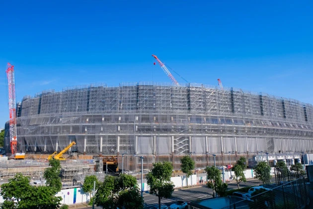 東京五輪のボランティアは無償が当然なのか？　批判が相次ぐ「ブラック」説を大会組織委に直撃！