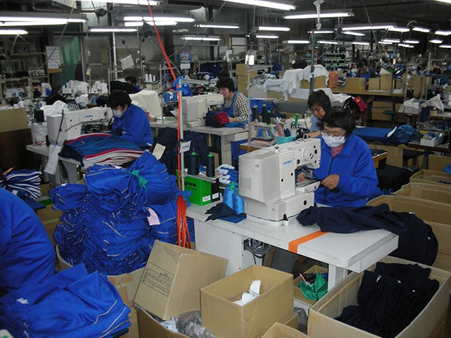 "社員を幸せにする会社"「クラロン」が照らし出す政府・財界主導の「働き方改革」のウソ