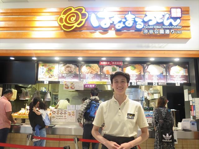 ダイバーシティ東京店（江東区）の店長、尾上香織さん