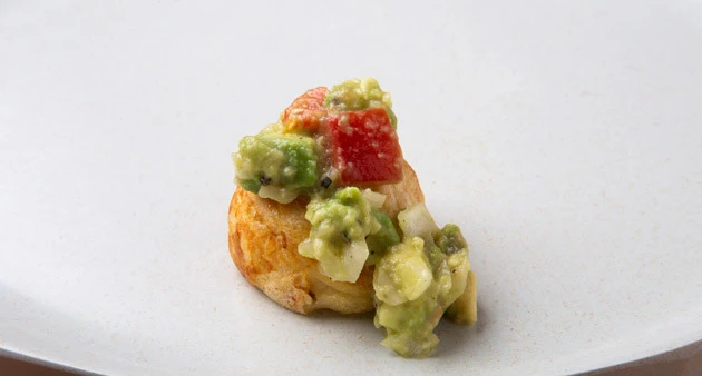 メキシコ　ワカモレソースたこ焼き