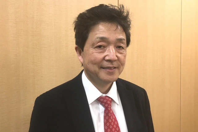 「承認欲求の呪縛に陥り、エスカレートしてしまう人たちに共通しているのは期待の重荷を下ろせないこと」と語る太田肇氏