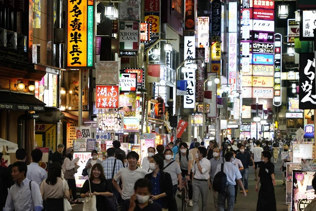 シルバーウイークの新宿・歌舞伎町の様子。一時は閑散としていた街に人通りも戻ってきた