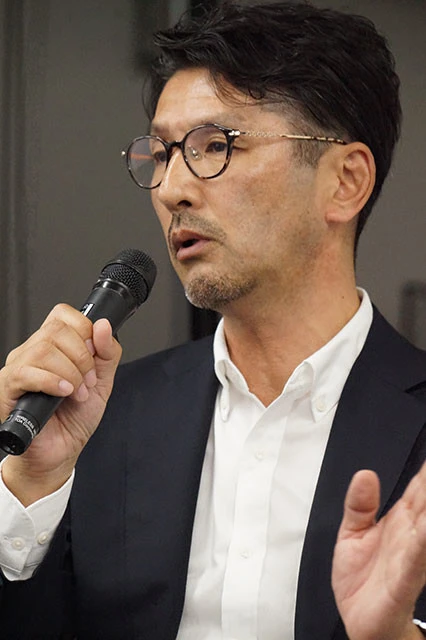 「裁判所などの外部が関わらず、入管の裁量で長期収容ができる」と、入管行政の問題点を指摘する元入管職員の木下洋一氏