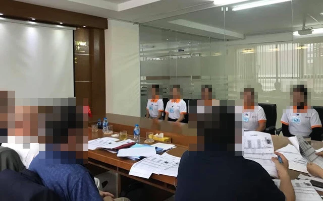 日本の受け入れ企業や監理団体の幹部は実習生の面接のためにベトナムを訪れる。その際、夜の店まで含めた接待が行なわれることが通例になっていることが多いという