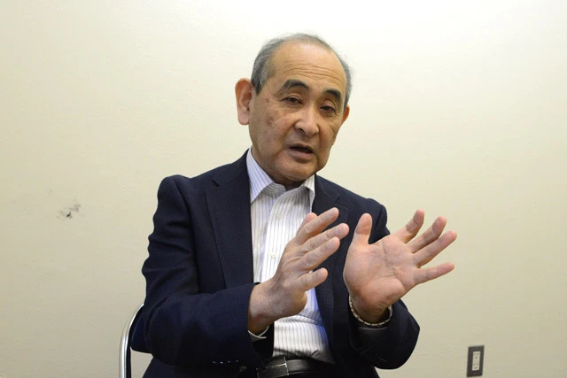 全統一労働組合の佐々木史朗書記長。同組合は技能実習生の支援を行なっており、ホアンさん(仮名)のケースでも企業側との交渉を行なった