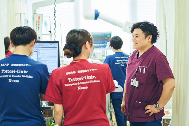 2020年4月から上田は鳥取県米子市にある鳥取大学医学部附属病院に入局。救命救急センターの教授として、地域医療の活性化に尽力している