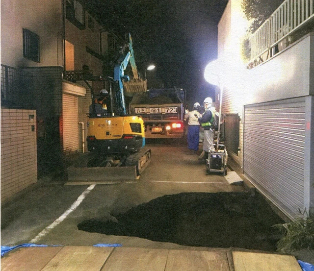 調布の道路陥没事故で不安増幅中。リニア大深度地下工事で「首都圏陥没ラッシュ」に怯える人たち 社会 ニュース|週プレNEWS 調布の道路陥没事故で不安増幅中。リニア大深度地下工事で「首都圏陥没ラッシュ」に怯える人たち 社会 ニュース|週プレNEWS