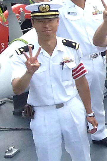 元海上自衛隊の飽和潜水士、大城和志さん。水深１００ｍの海に潜った経験があるが、それよりも過酷だったのは……