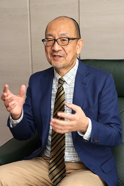 「単に『エコ』なイメージだけでなく、現実的で持続可能な方法を幅広く、柔軟に考えていくことが必要です」と語る保坂直紀氏