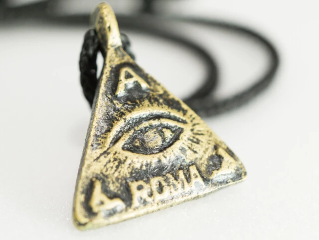 ワクチンからウクライナ戦争まで。2023年はさらにトンデモが過熱!?　"お金稼ぎ"と しての陰謀論