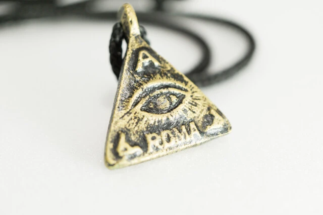 秘密結社フリーメイソンのシンボルマーク「プロビデンスの目」