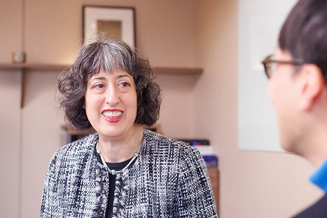 ロッシェル・カップ氏