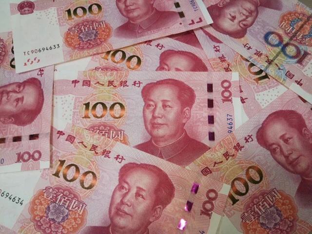 中国にまとまった資産があったとしても、海外への持ち出しが規制されているため、移住先での資産確保は容易ではない