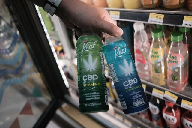 バンコクのコンビニで売っている大麻ジュース。ストレス緩和作用などがある大麻の成分「CBD」入り