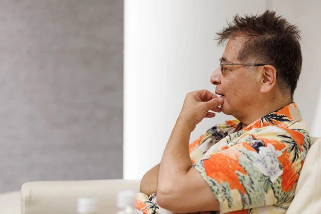 『ティーンズロード』で出会ったレディースや非行少年たちを回顧する比嘉さん