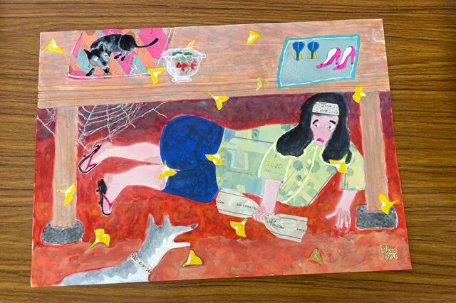 田中さんの実家の軒下に住み着いていたパンパンガールも。田中さんのお母さんは彼女に食べ物などあげていたそう。野良犬を見ている姿が切ない……