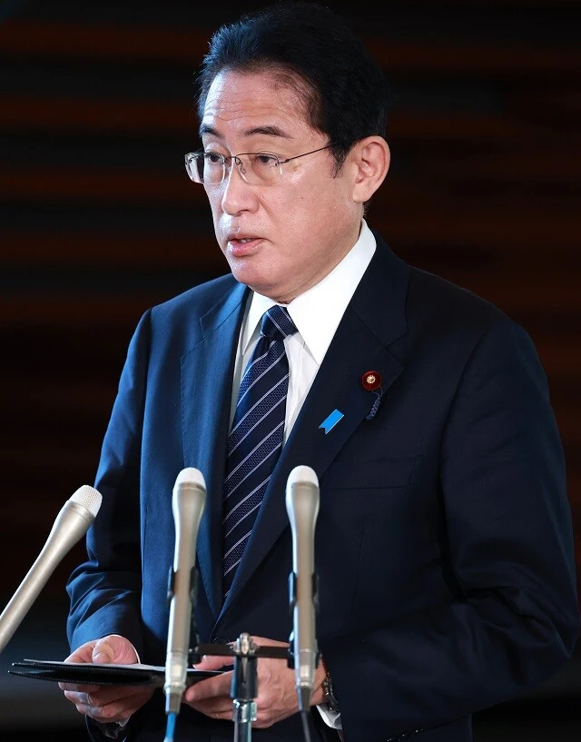岸田文雄首相は5月8日に、新型コロナの感染法上の位置づけを2類相当から5類に見直す方針を決めた。ウィズコロナの日常を取り戻すには、後遺症対策も進める必要がある