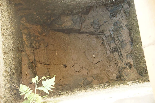 300年も枯れなかったといわれる共同井戸「天王様の井戸」も完全に干上がった