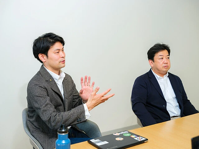 石井直人さんと栗原望さん