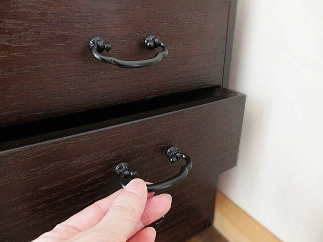 金融課税はNISAによって促された国民の投資への関心に対する冷水となり、タンス預金が再び増加する可能性も