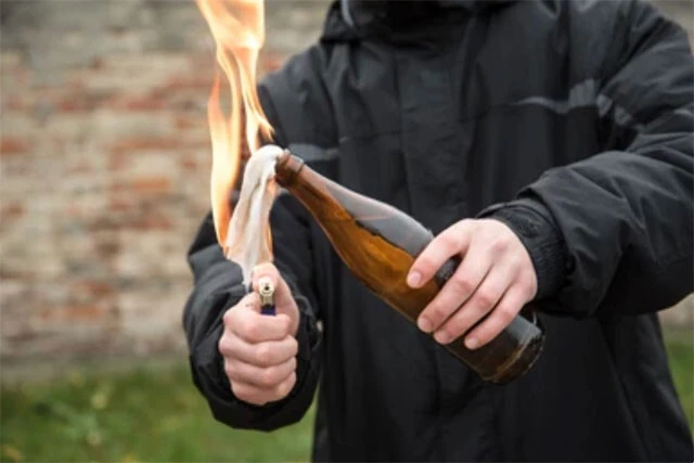 「山口組分裂抗争」10年目の強硬策。組長宅への"火炎瓶攻撃"が裏社会界隈でも不評だった理由