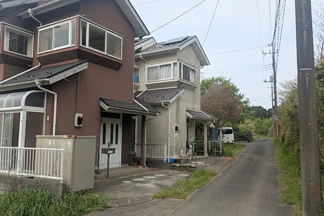 《千葉県成田市》千葉県成田市の住宅街。比較的コンディションの良い住宅