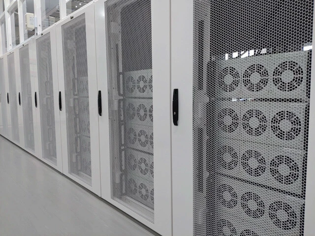 「上物も新築に比べて一定のコストを抑えることができた。一方で建築当時の資料が揃っていないなど、廃校ならではの苦労もあった」（志倉氏）