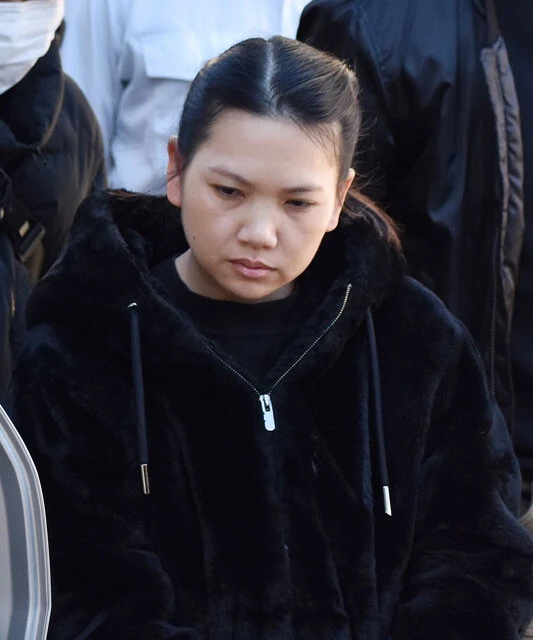 少女に性的サービスをさせたとして逮捕されたタイ国籍のプンシリパンヤー・パカポーン容疑者（38歳）。店でブローカーの役割を担っていた