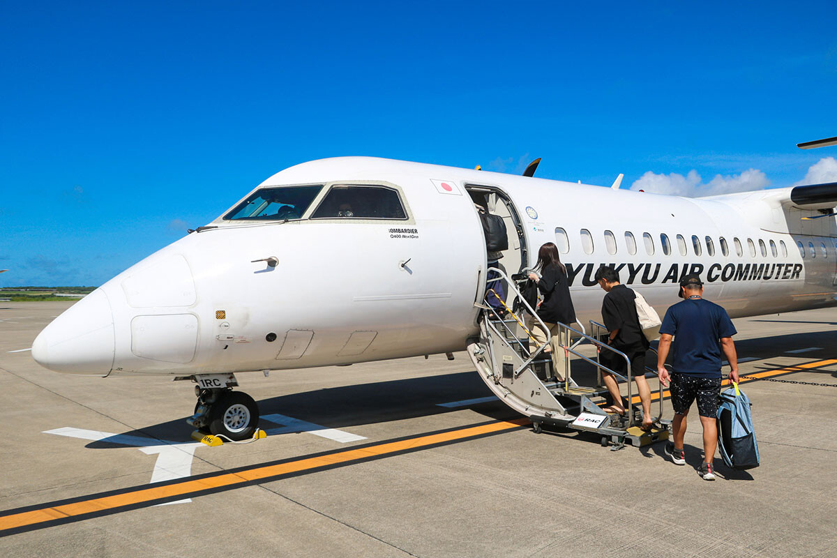 宮古島と多良間島を結ぶ便は小型機のため、乗客数は50人程度に限られている