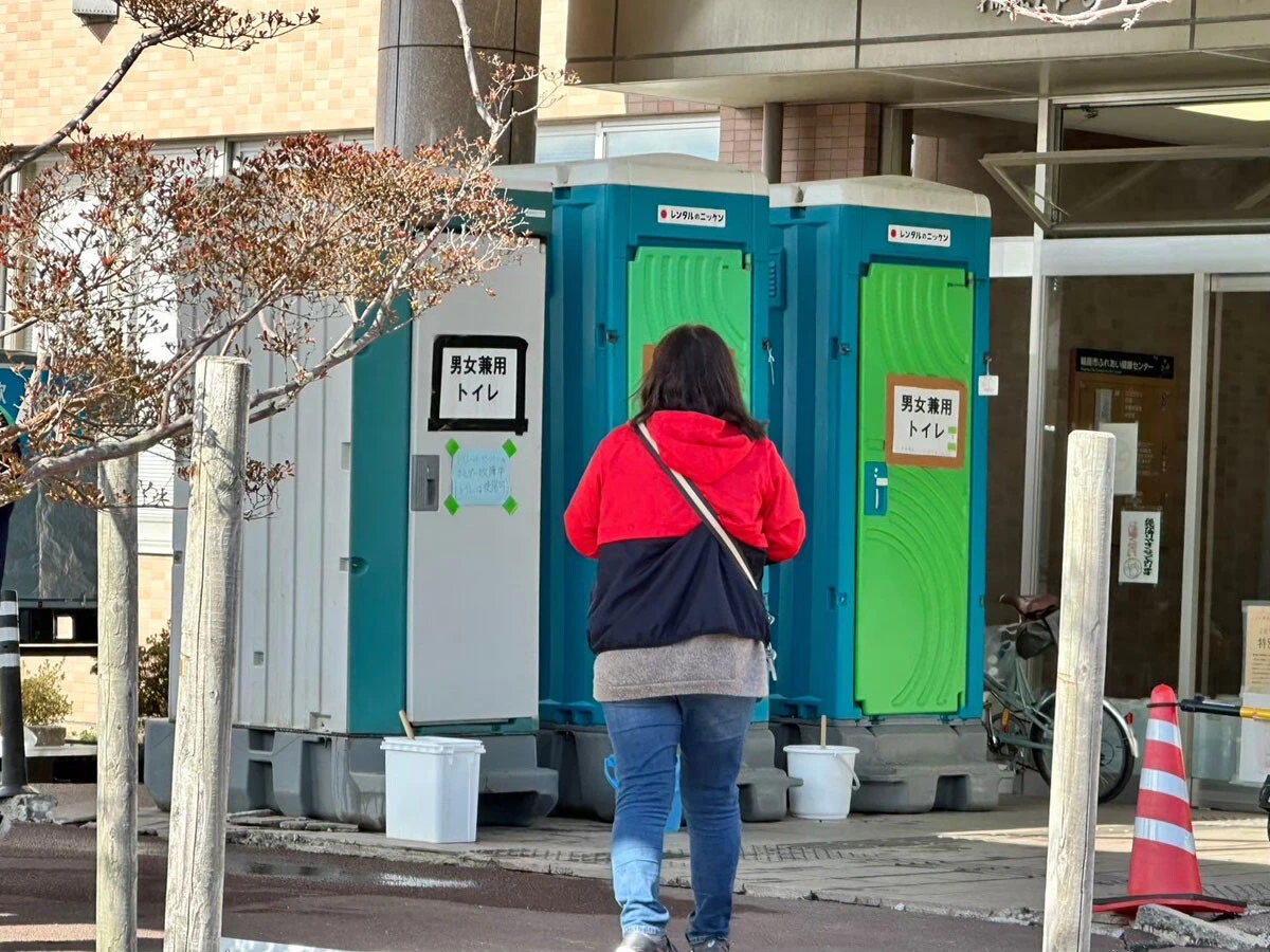 大災害においては被災者のトイレの確保は命に関わる切実な問題だ