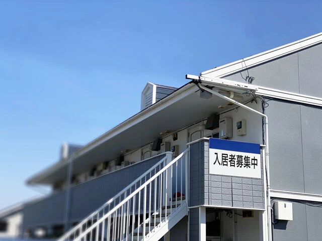 ローン金利上昇により、サラリーマン大家の多くは収益性の低下と物件価格の低下というダブルパンチに見舞われることが予想される