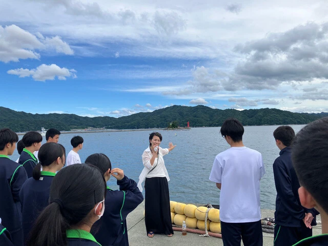 語り部ガイドだけでなく、「あなたならどうする」という視点で考えるプログラムや企業研修なども積極的に行なっている