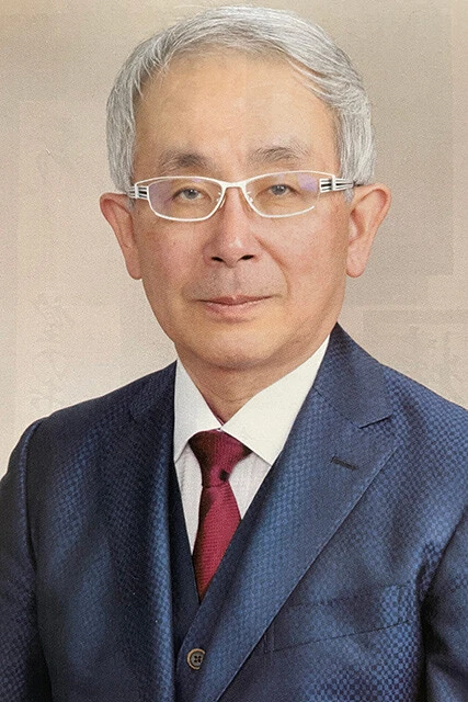「孤独だからではなく、自分の考えや人生を深く理解してくれる相手が現れたときに、その人物を信頼してしまうんじゃないでしょうか」と語る髙倉良一氏
