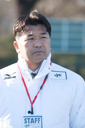 ７人制の選手育成を目的にした「サムライセブン」の代表は、元ラグビー日本代表の名ウイング、吉田義人氏