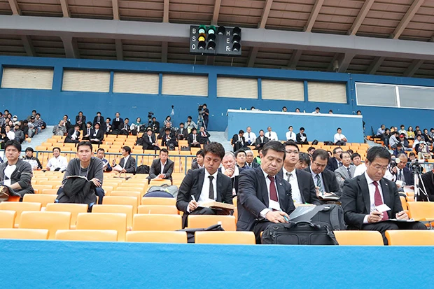 中日・落合、DeNA・高田の両GMほか各球団の編成担当がスタンドから熱視線