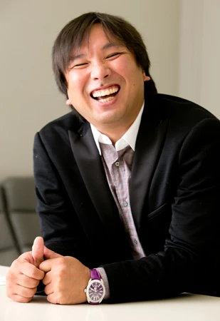 歌える。踊れる。しゃべりもイケる。自己啓発本もイケそう。……この先、いったい何になるつもりなんでしょうか?