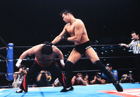 1999年の1・4では、小川直也が橋本真也を事実上KO。ドーム大会史上最大のハプニングとして語り継がれている