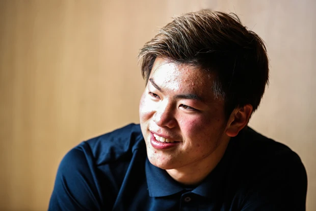 18歳の素顔にはあどけなさが残るが、日本の格闘技界を背負う覚悟を決めている