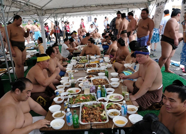 かつて巡業の風物詩だった“ちゃんこ”が二十数年ぶりに復活