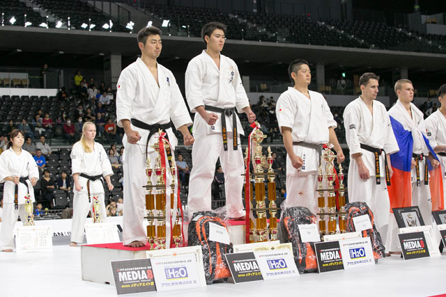 極真空手第一回オーブントーナメント全世界空手道選手権大会一撃必殺