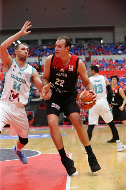 日本国籍取得後、抜群の存在感を見せてきたファジーカス。マークが集中することが予想される残り2試合は、比江島や馬場らの爆発に期待がかかる