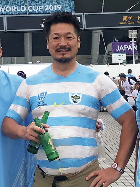 世界中から熱視線 世界最薄ジャージ でラグビーｗ杯を応援する男を直撃 写真 ニュース 週プレnews 週刊プレイボーイのニュースサイト
