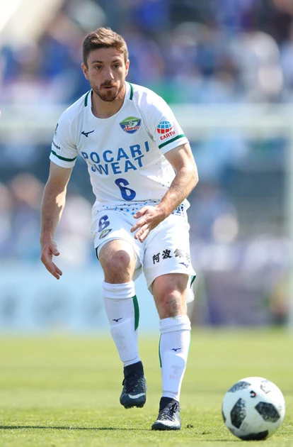 J2徳島でプレーするシシーニョは、かつてスペインのバレンシアBにも所属。こんな代表クラスの選手が、今後も増えていくかもしれない