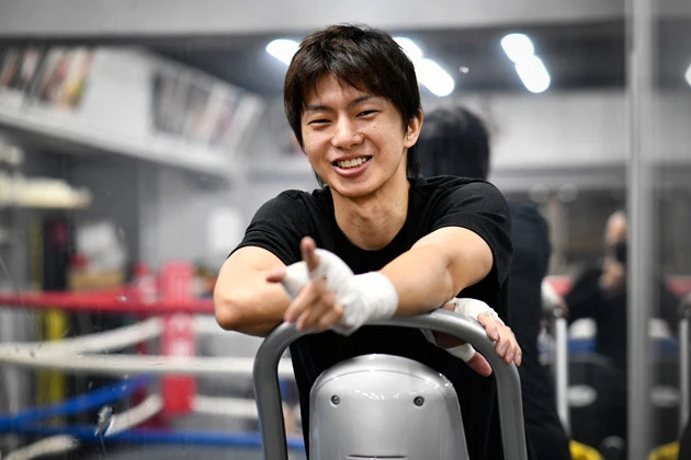 ボクシング界注目の一戦！　若き３階級王者・田中恒成との"日本人対決"を田口良一は「打ち合って」勝ちにいく