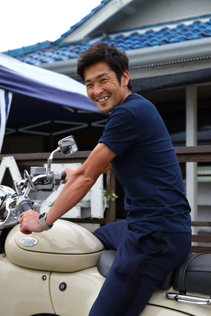 「スペインのうまさに衝撃を受けた」と振り返る加地亮氏