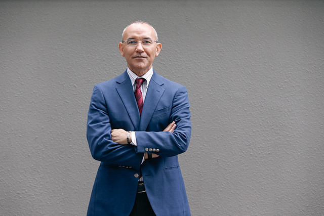 中断前まで熱い優勝争いを繰り広げていた今季のバルサとレアルを、宮澤ミシェルが振り返る