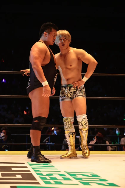 ノア期待の若手、清宮海斗(右)と稲村愛輝。ノアが再び「プロレス界の盟主」に返り咲くには彼らのブレイクが必須だ