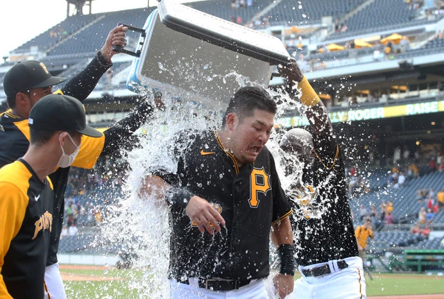 今季にレイズ、ドジャースの２球団から放出された筒香だが、パイレーツ移籍後にホームランを量産。課題とされていた速球も力強く打ち返しており、今後も活躍が期待される