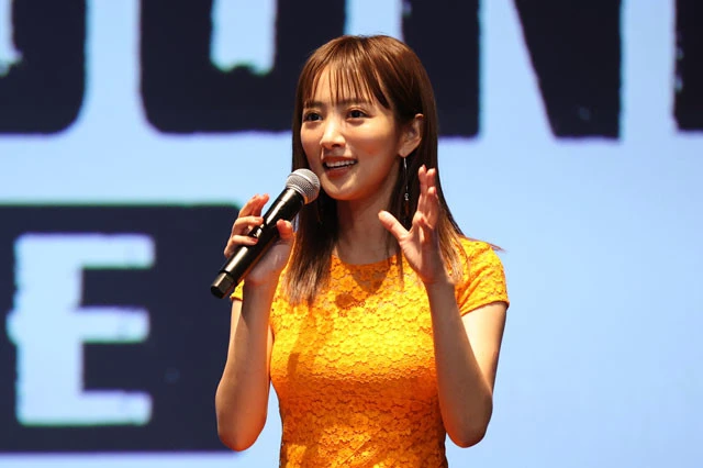 新婚の夏菜がＮＴＴドコモのｅスポーツリーグ発足式で馴れ初め告白「ＰＵＢＧ婚です、完全に」