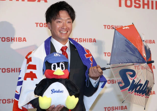 ヤクルトが単独1位指名した東芝の投手・吉村貢司郎(24歳)。最速153キロの真っすぐと、多彩な変化球も武器。即戦力として期待の右腕だ